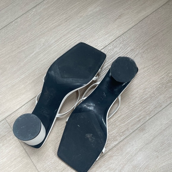 Zara white square toe sandals - Picture 4 of 4